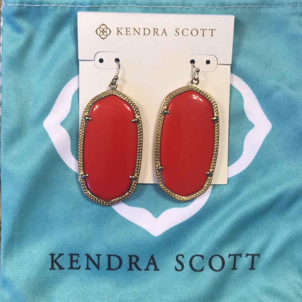 Kendra Scott earrings
